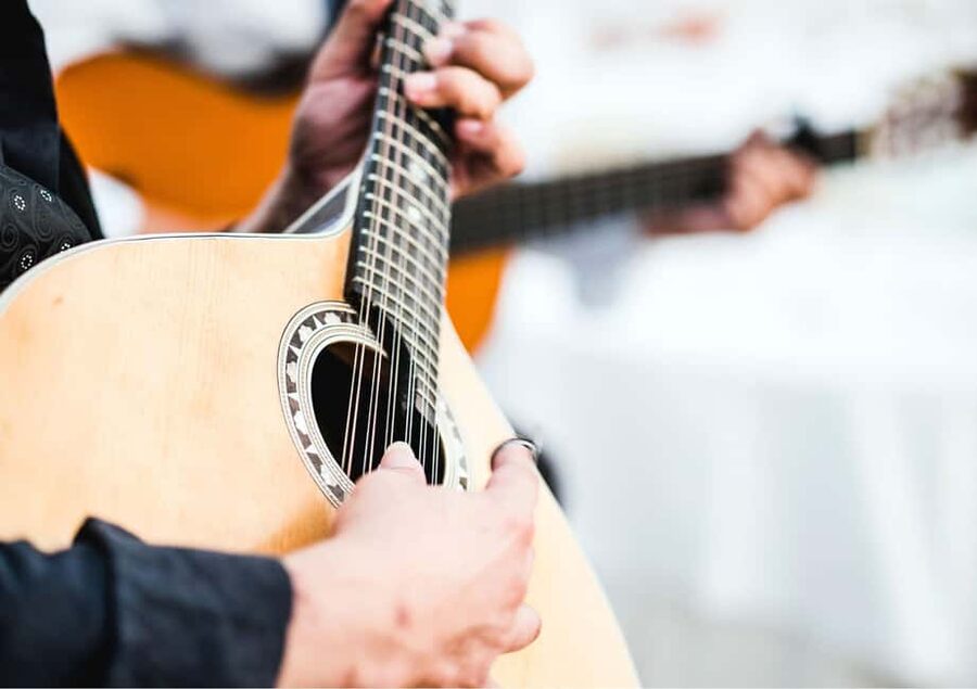 Lisbon: Tagus River Dinner Cruise with Fado Show - Starting at Sul e Sueste