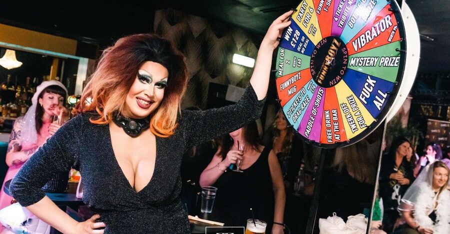 Liverpool: FunnyBoyz Benidorm Bingo Cabaret Show (Fridays) - Cabaret slots and the FunnyBoyz style