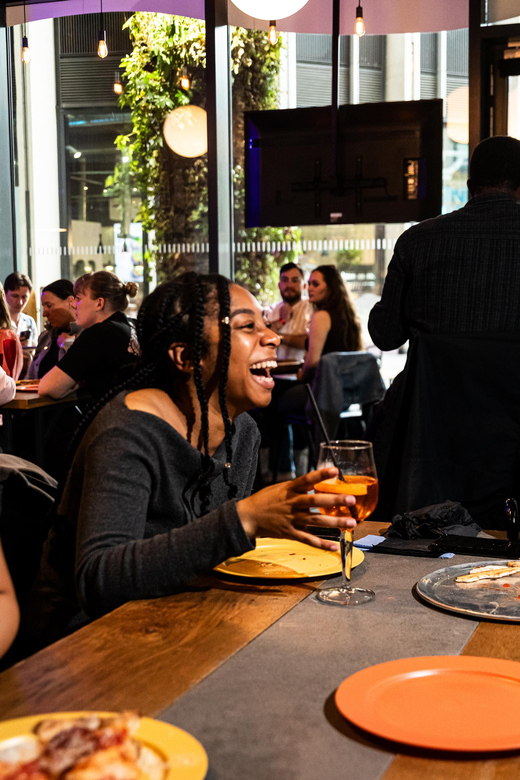 London: Bottomless Brunch Comedy - The Ding Dong Gong Show - The 3pm show: short sets and sudden reversals