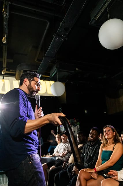 London: Bottomless Brunch Comedy - The Ding Dong Gong Show - The 1pm start: pizza, drinks, and time to settle in