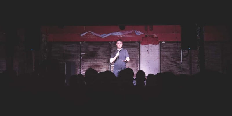 London Comedy Show at City Comedy Club - What happens during the 90-minute show