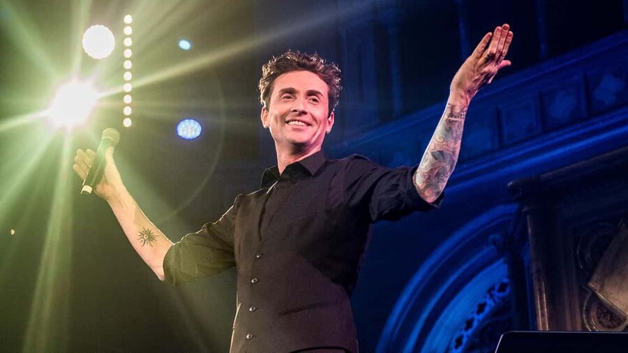 London: International Stand Up Comedy Show, West End - The comedy lineup and its tone