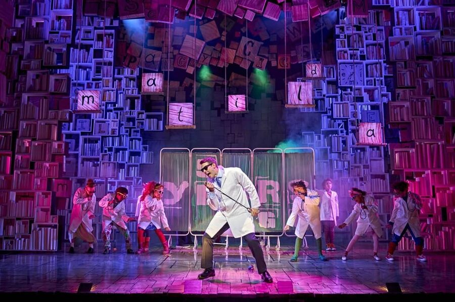 London: Matilda the Musical & 2-Course Pre-Show Meal - What you get from Stalls or Royal Circle seats