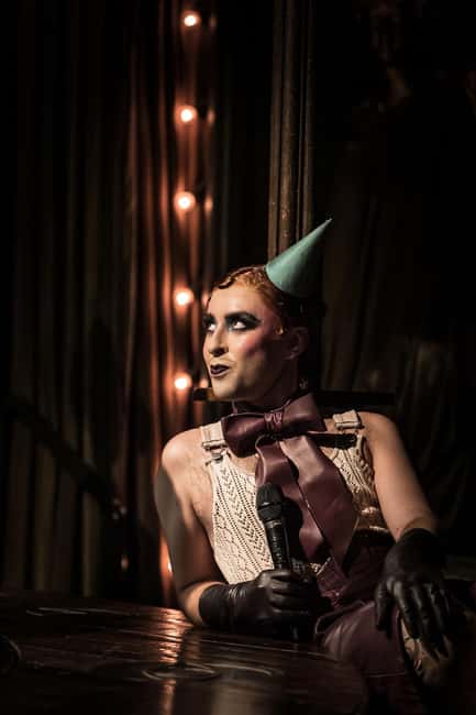 London's West End: Ticket to Cabaret at the Kit Kat Club - Who should book Cabaret at the Kit Kat Club?