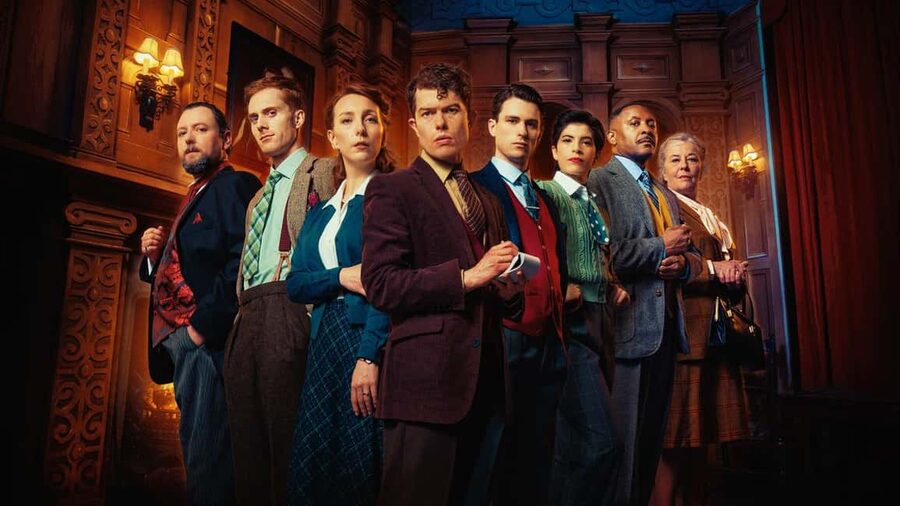 London's West End: Ticket to The Mousetrap - How the mystery unfolds during 2 hours and 20 minutes