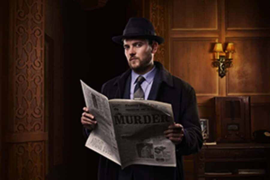 London's West End: Ticket to The Mousetrap - The snowstorm that traps seven strangers