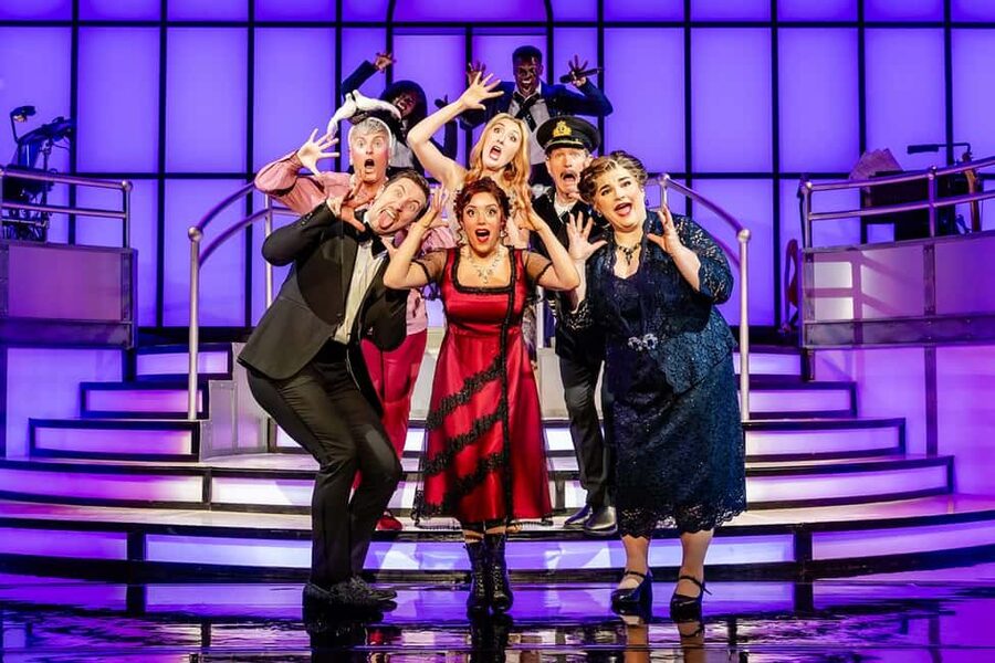 London's West End: Ticket to Titanique the Musical - Key points to know before booking