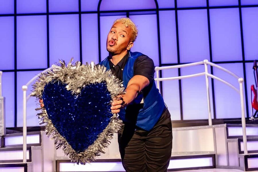 London's West End: Ticket to Titanique the Musical - A practical plan for your evening