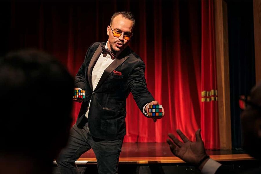 London: Secrets of The Magic Circle Flagship Magic Show - Key points to know before you book
