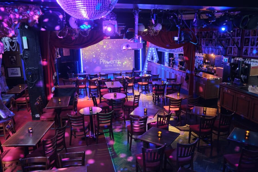London: The Saturday Supershow Cabaret at Phoenix Arts Club - What host Michael Twaits brings to the evening
