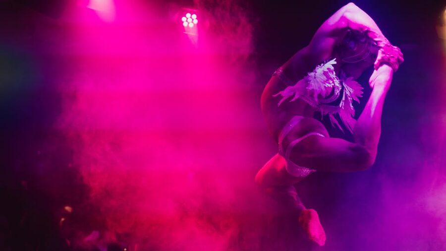 London: The Saturday Supershow Cabaret at Phoenix Arts Club - Timing, cancellation, and planning advice