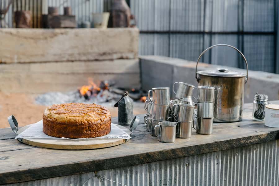 Longreach: Smithy's Outback Dinner and Show - Who will enjoy this Longreach evening