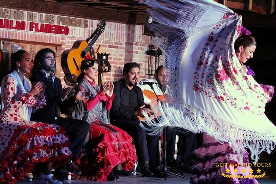 Madrid Flamenco Show and Dinner - The Los Porches setting and arrival