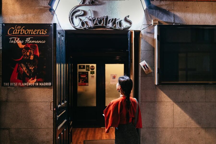 Madrid: Flamenco Show at Tablao Las Carboneras - Choosing between the show ticket and dinner