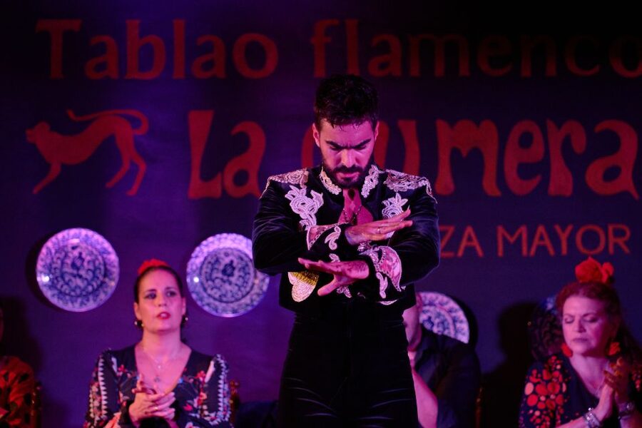 Madrid: Flamenco Show La Quimera with Drinks & Dinner Option - The Dancers Carry the Evening
