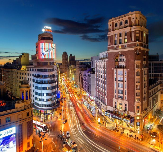Madrid: Sunset Walking Tour with Optional Flamenco Show - Why sunset works so well in central Madrid
