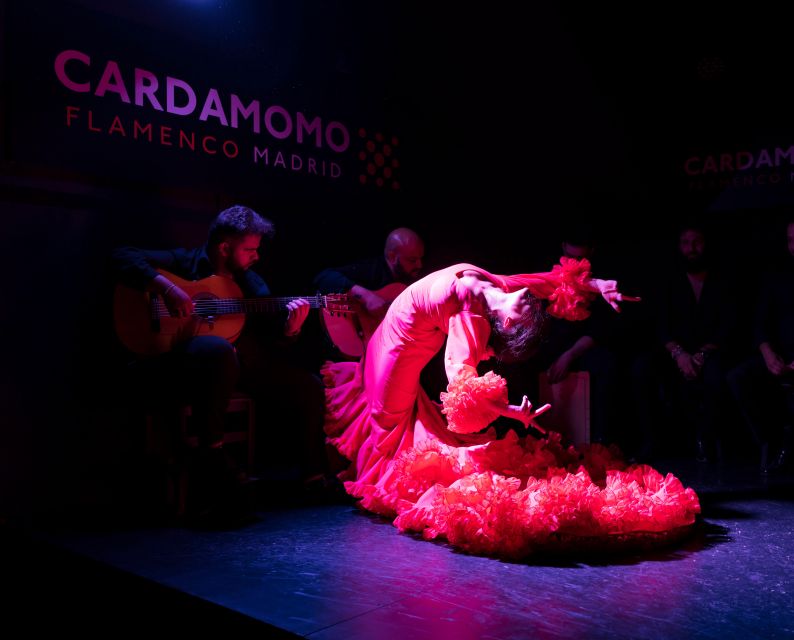 Madrid: Tablao Cardamomo Flamenco Show with 1 drink included - Why the small room changes the experience