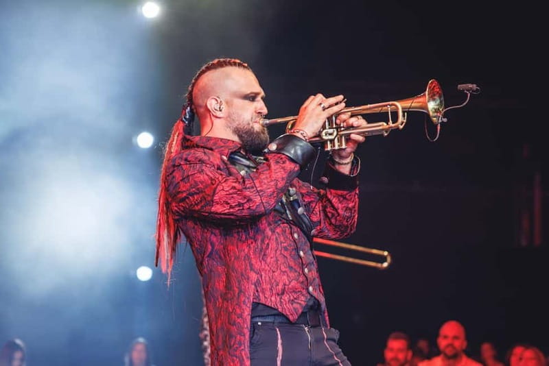 Madrid: WAH Show - Music, Dining & Party Experience - Who will enjoy WAH most?