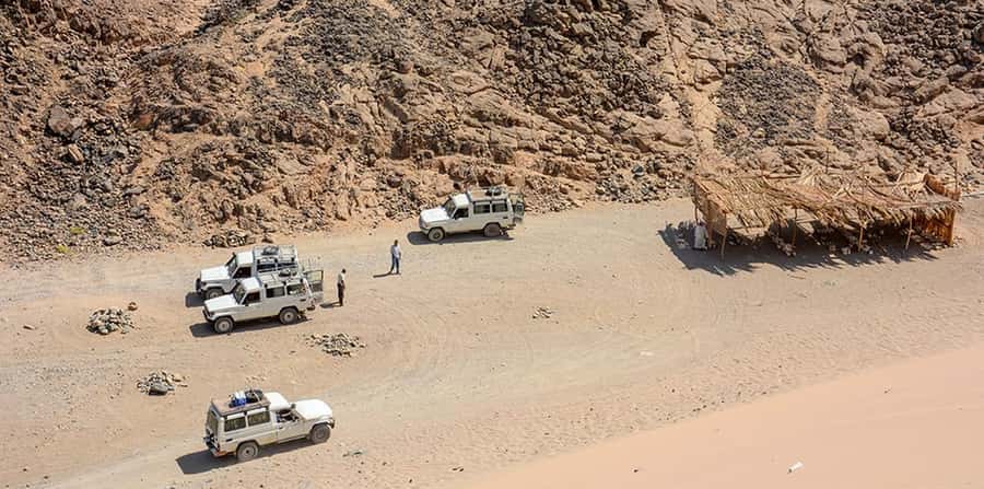 Makadi Bay: Mega Tour Jeep, ATV, Buggy, Camel, Dinner & Show - Who should book this desert safari?