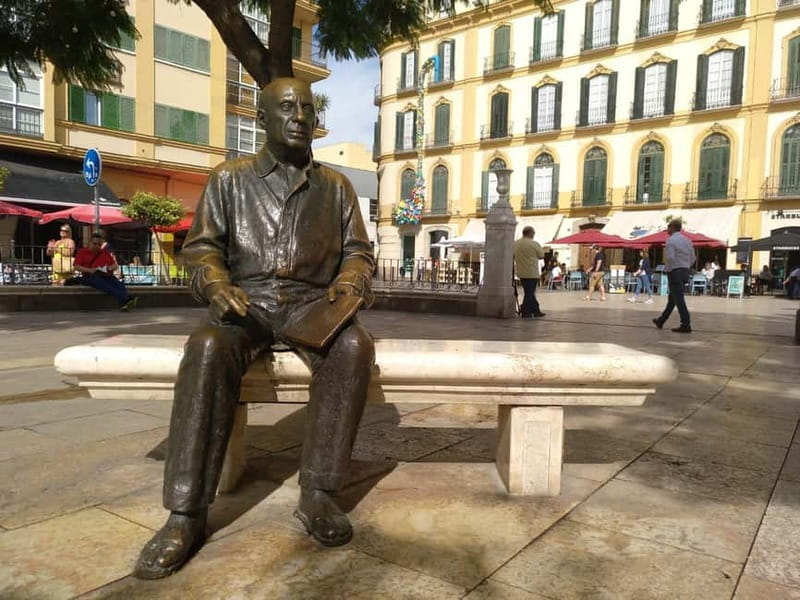 Malaga: old town walking tour & flamenco show - The Roman Theatre and Alcazaba set the tone