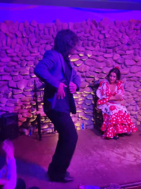 Malaga: Paella and Tapas Tour with The Best Flamenco Show - Should you book it?