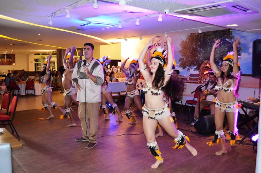 Manaus: Folklore Amazonian Dinner Show - Food, Tacacá, and tropical desserts