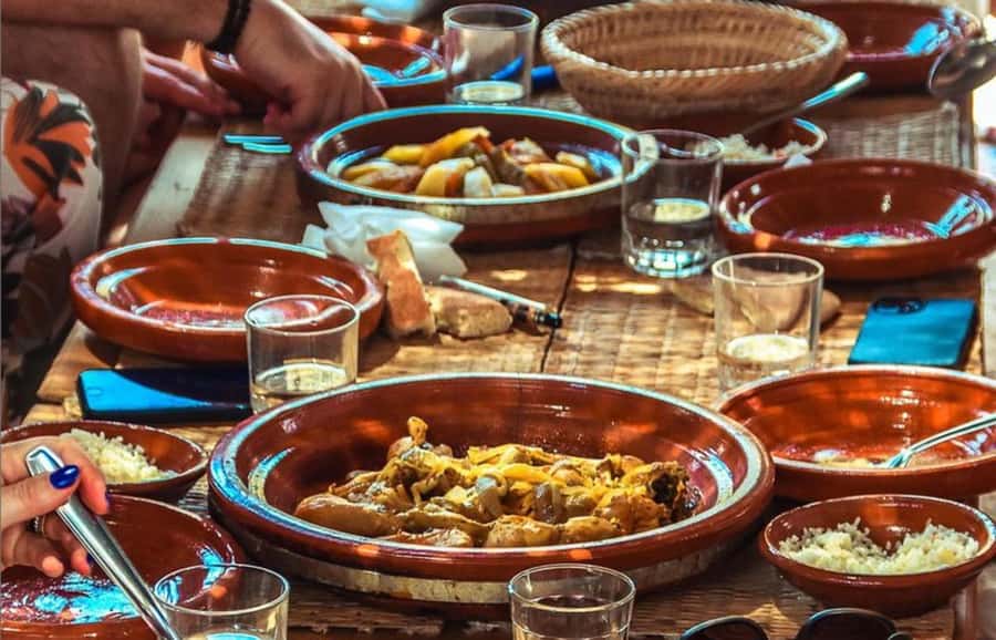 Marrakech: Agafay Desert Activities with Dinner & Shows - Who should book this evening