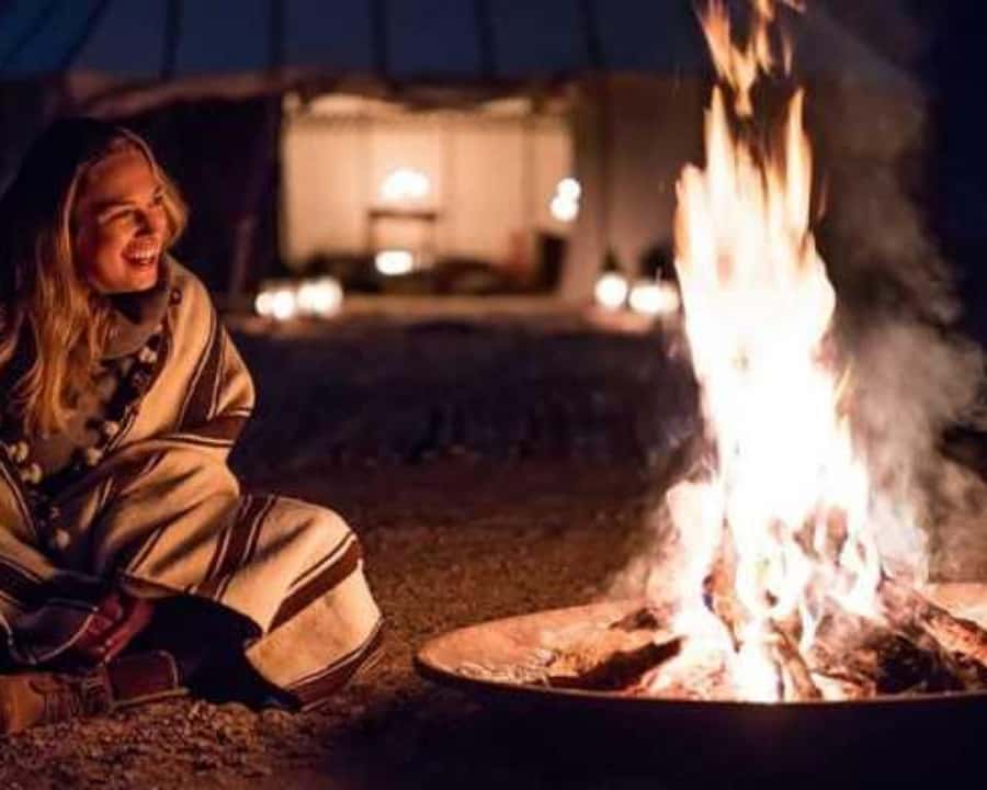 Marrakech: Agafay Desert Camel Rides, Dinner and Fire Show - Guides can shape the whole evening