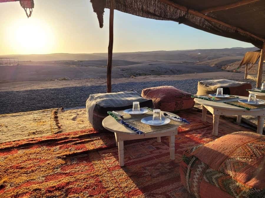Marrakech: Agafay Desert Dinner, Live Music & Fire Show - Live music and Moroccan atmosphere