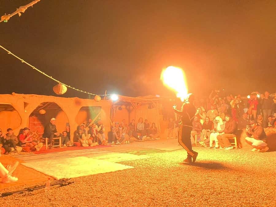 Marrakech: Agafay Desert Dinner, Live Music & Fire Show - The fire show after dark