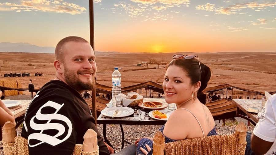 Marrakech: Agafay Desert Dinner, Live Music & Fire Show - The Agafay setting at dusk