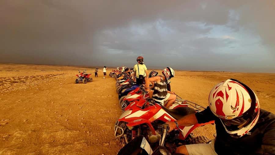 Marrakech: Agafay Desert Dinner with Quad Bike & Live Show - A stop at a women’s cooperative