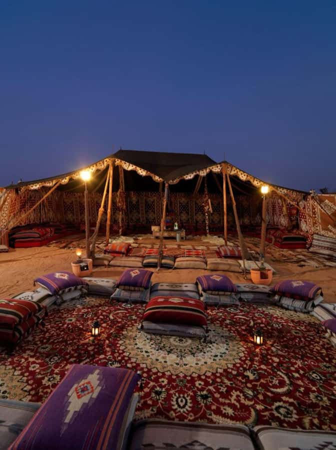 Marrakech: Agafay Desert Magic Sunset Dinner & Live Show - What dinner includes
