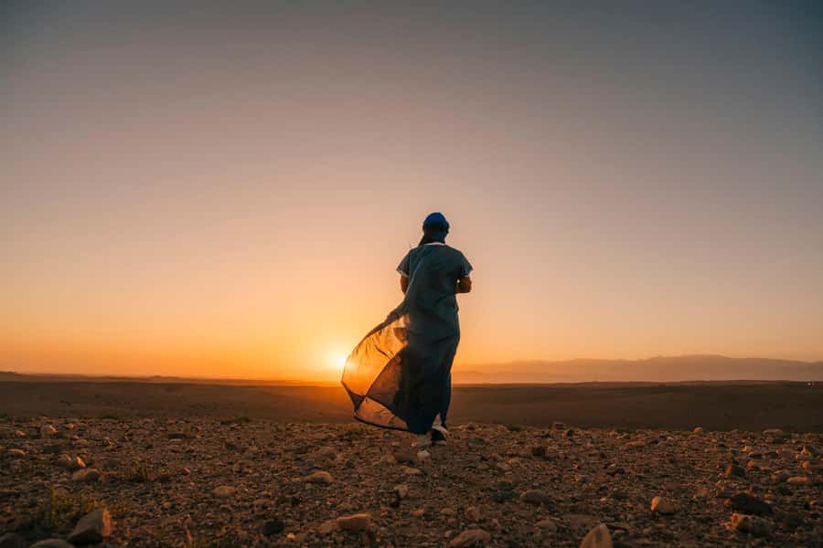 Marrakech: Agafay Desert Magical Overnight with Dinner Show - Sunset by camel, quad, or buggy