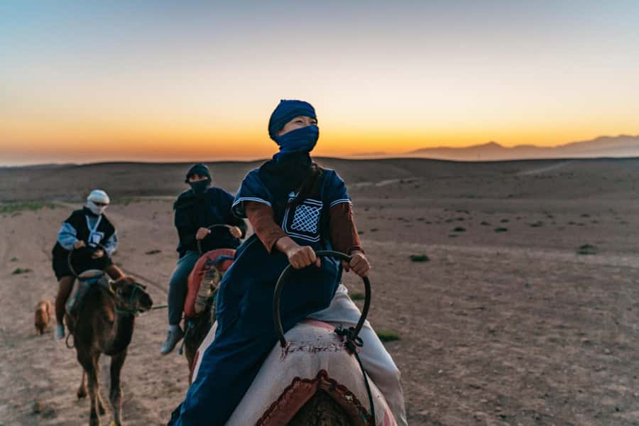 Marrakech: Agafay Desert Magical Overnight with Dinner Show - Sleeping under the stars, with practical comforts