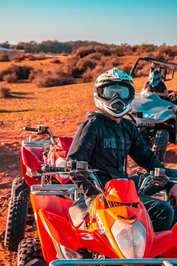 Marrakech: Agafay Desert Quad Bike with Camels & Dinner Show - What to Bring for a Comfortable Evening