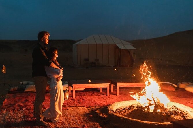 Marrakech: Agafay Desert Quad Biking Tour with Dinner-Show - Music, campfire, and the fire show