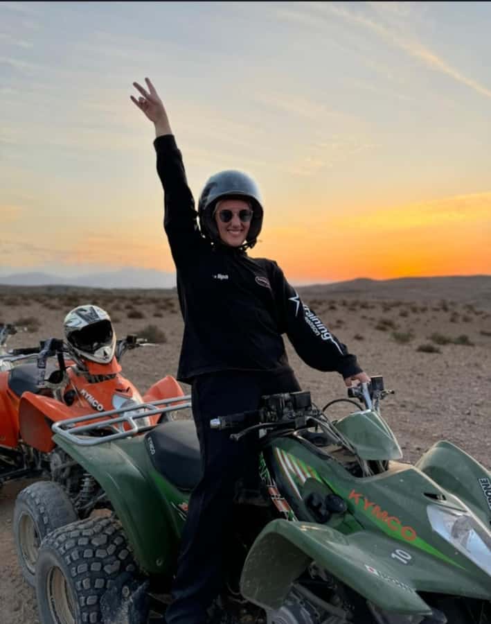 Marrakech: Agafay Desert Quad & Camel Rides with Dinner Show - Sunset is the best transition of the evening