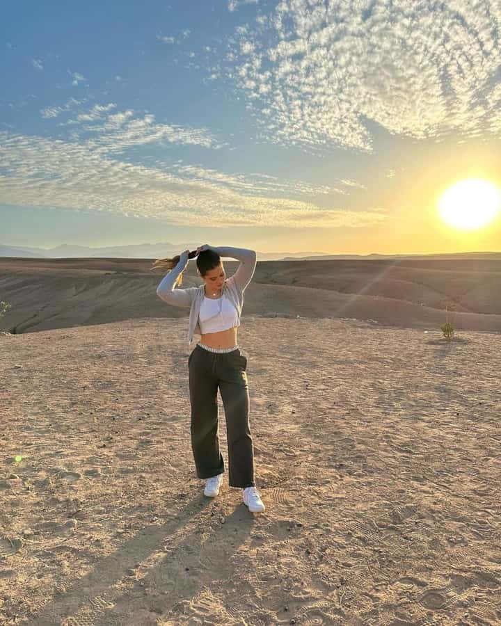 Marrakech: Agafay Desert with Dinner and Camel ride, Show - Sunset is the real star