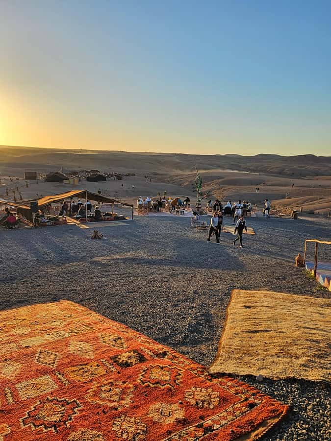 Marrakech: Dinner and Quad bike Desert Agafay Stars & show - Moroccan dinner with a generous spread