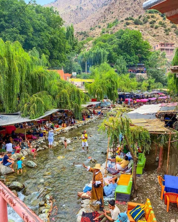 Marrakech: Ourika Valley & Agafay Desert Dinner Show - Lunch is your responsibility, so plan ahead