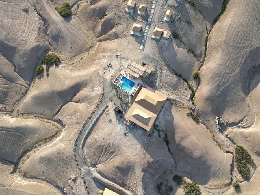 Marrakesh: Agafay Desert 3-Course Dinner Show & Pool Access - From Marrakesh to the Agafay Desert in 45 minutes