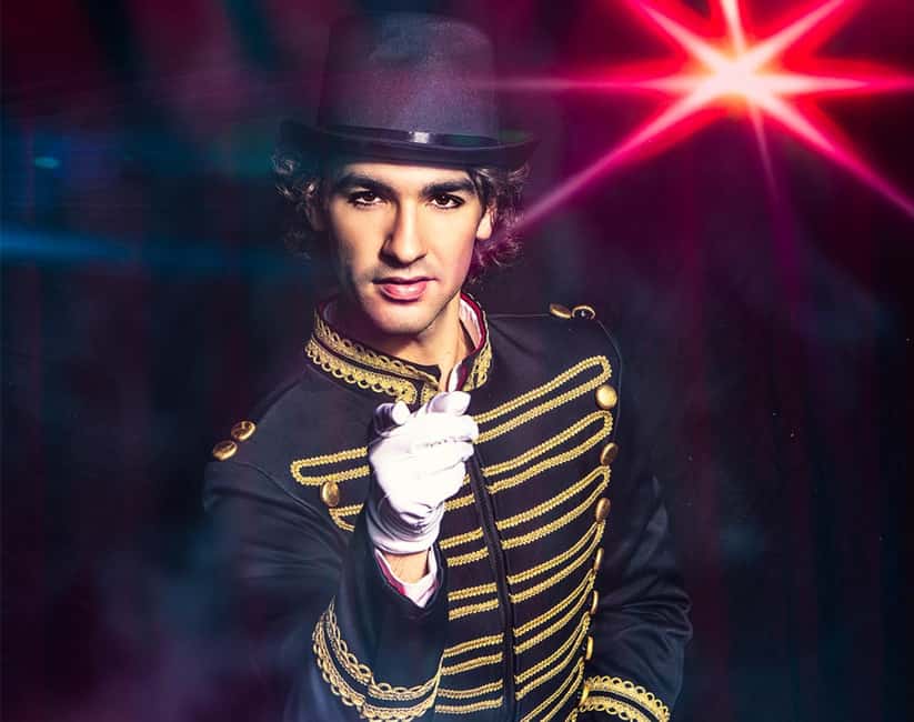 Marseille : Cabaret-Théâtre L'étoile bleue - What the 150-minute show actually offers