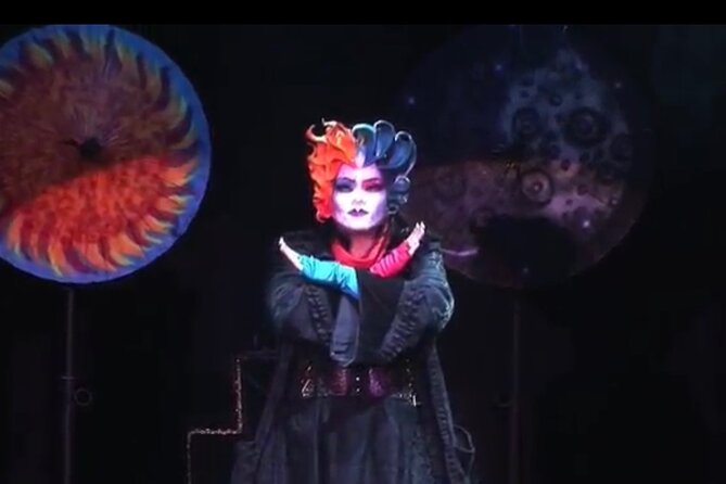 Masters of Magic Show at Las Vegas Magic Theater - Audience participation without pressure