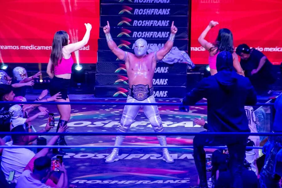 Mexico City: Local Walking Tour with Mezcal & Wrestling Show - Key points to know before booking