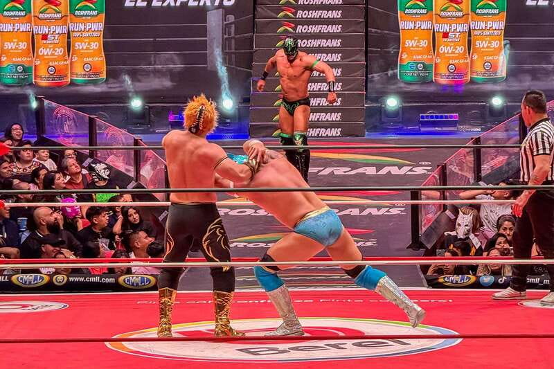 Mexico City: Lucha Libre Show, Walking Tour & Tequila - Inside the arena: masks, stunts, and crowd energy