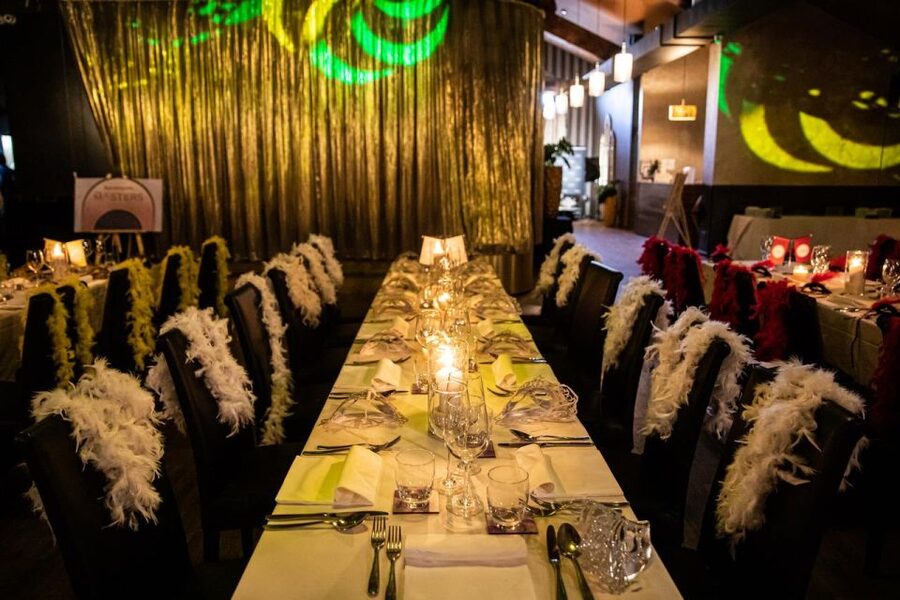 Milan: Maison Milano Dinner and Show - Final decision: book it for spectacle, not quiet