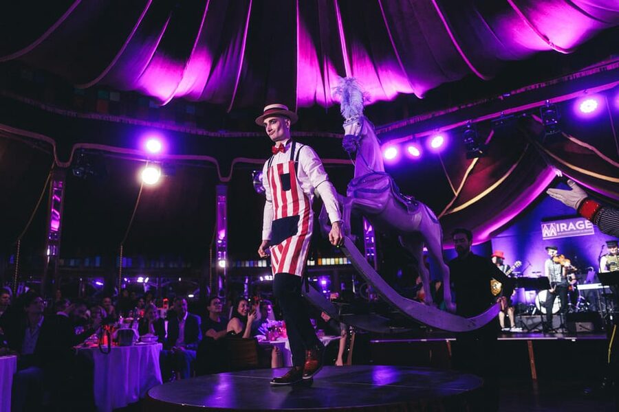 Mirage Vienna: Burlesque Spectacular – Dinner Show - Who will enjoy the Mirage most?