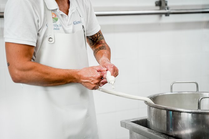 Mozzarella Live Show & Tasting in a Cheese Factory - Timing, meeting point, and group size