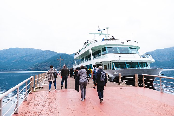 Mt Fuji & Hakone Cruise, Drum Show Bullet Train 1 Day from Tokyo - The Kodama Shinkansen back to Tokyo